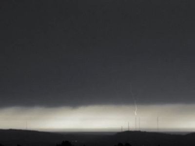 Upward lightning