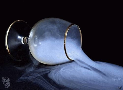 Cloud in the wineglass