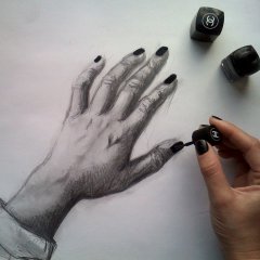 Painting my nails…
