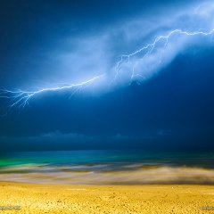 Lightning, Iran
