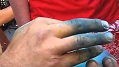 Amazing Finger Painter On Streets Of Chile