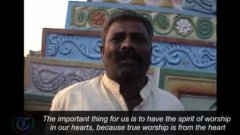 Bizarre baby tossing ritual in India