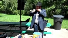 The rabbi's shofar and the dog