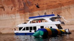 The blob - launching humans 50 feet high