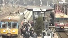 Overstuffed Train Unloading