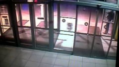 Drunk James Bond style shop robbery